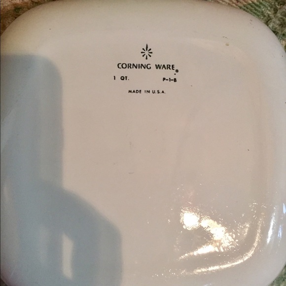 Vintage Corning Ware Patterns - Picture 4 of 4